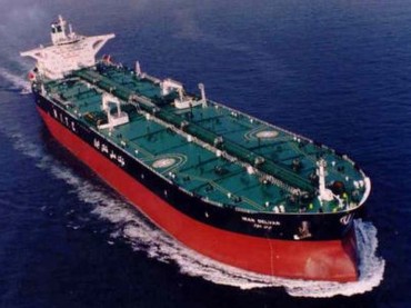 Продажа Ираном сырой нефти в танкерах