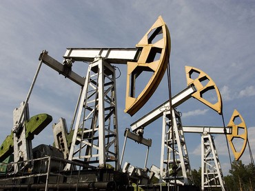 Сургутнефтегаз в текущем году увеличил объемы добычи нефти на четверть процента